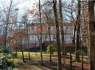 1026 River Hills Dr, Chattanooga, TN 37415