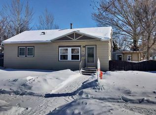 716 13th Ave W, Williston, ND 58801