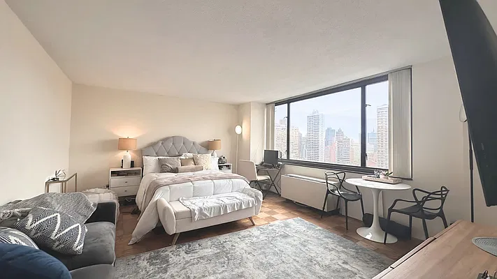 Rented by Douglas Elliman | media 1