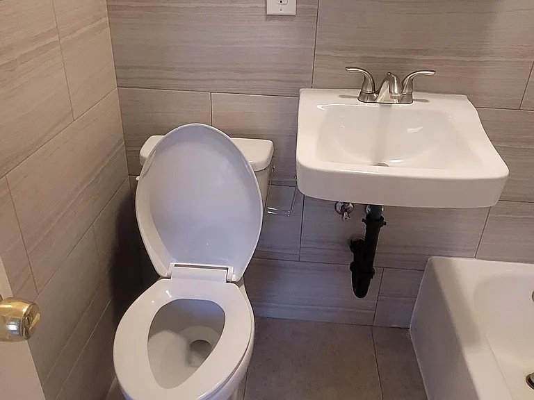 1002 E Mitchell Dr #1 — Photo 15