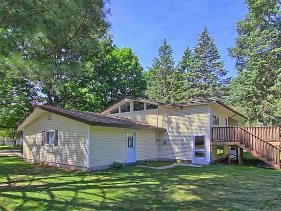 5th image of 2115 Aspen Dr