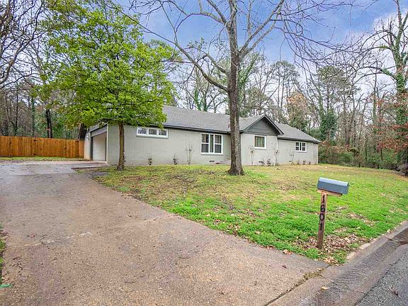 2nd image of 1601 Looney Ave