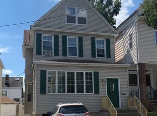 26 W 38th St, Bayonne, NJ 07002