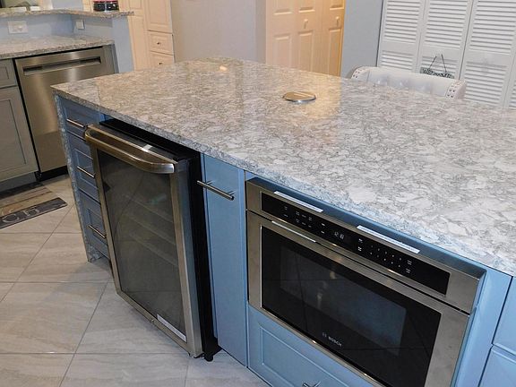 5th image of 555 Harrison Ave APT 505