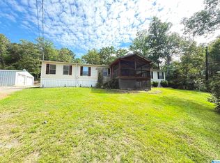 613 Treetop Ln, Ashville, AL 35953