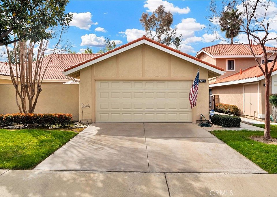 1st image of 1212 Upland Hills Dr S