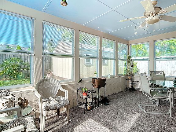 5th image of 925 Margie Dr