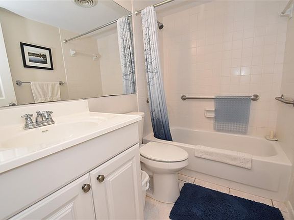4th image of 1608 Bayhouse Point Dr #1608GL304