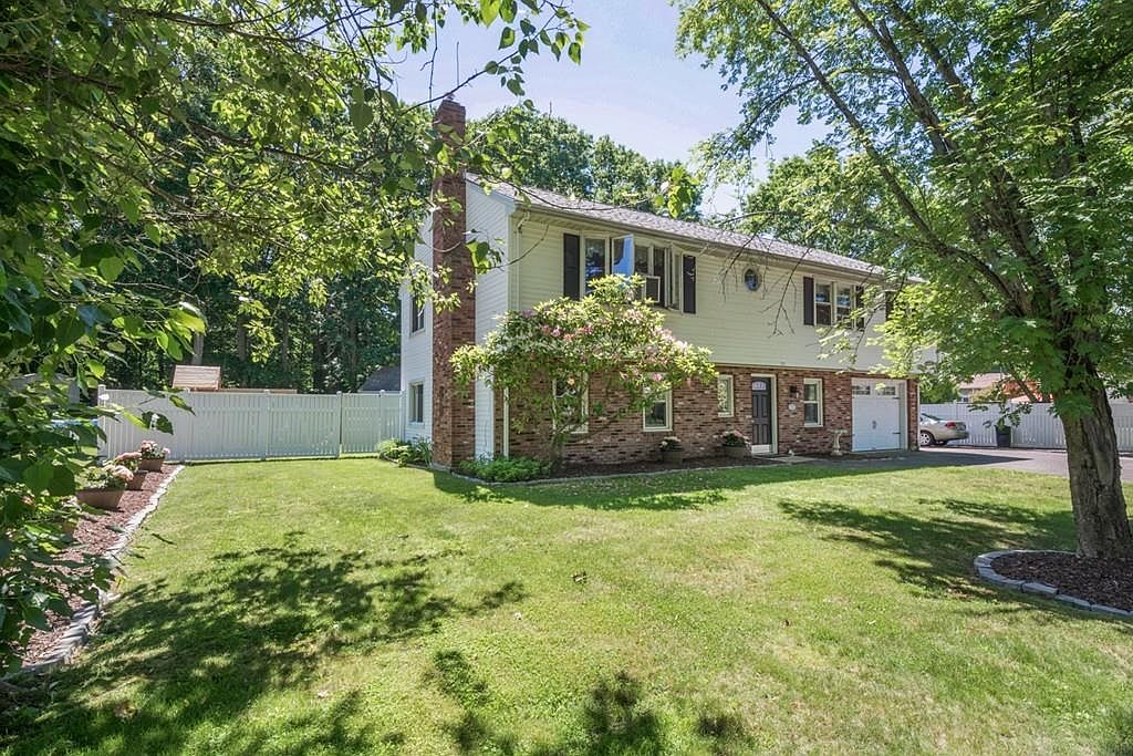 127 Highland St, Milford, MA 01757 Zillow