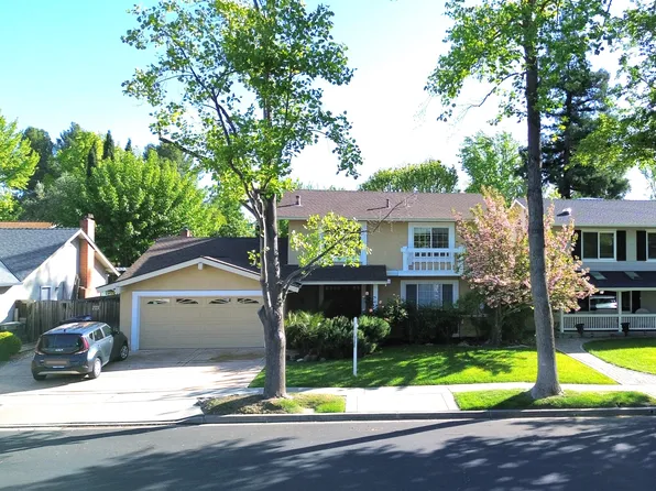 1260 Harvest Rd, Pleasanton, CA 94566