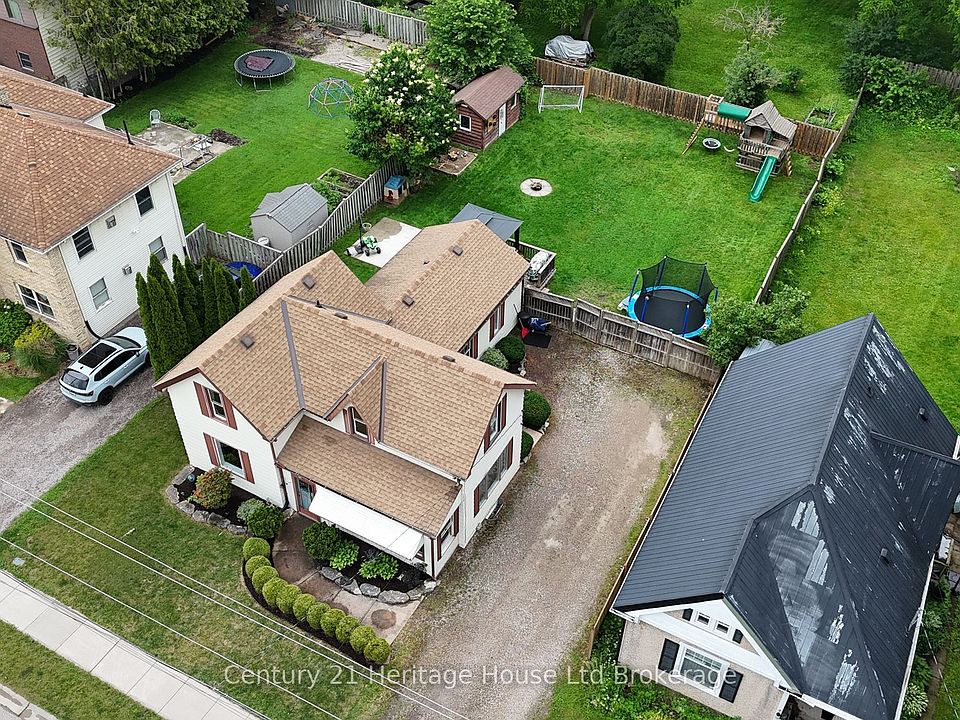 1st image of 164 George St