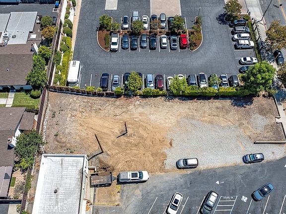 3rd image of 283 W Sierra Madre Blvd #7