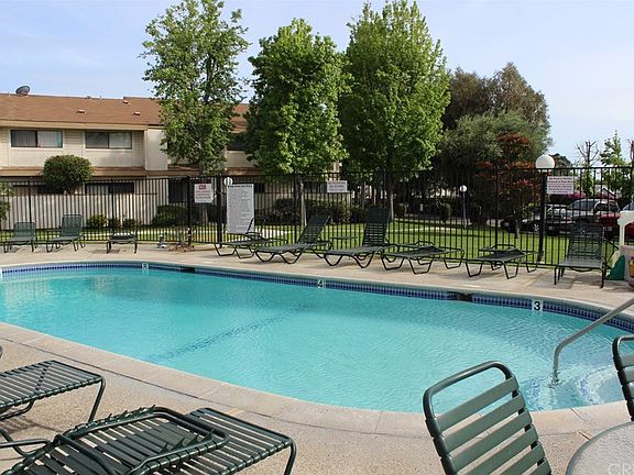 5th image of 14073 Van Nuys Blvd Unit 1
