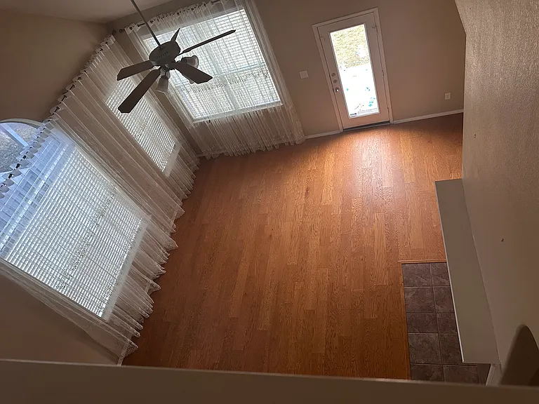 11490 La Grange Dr — Photo 8
