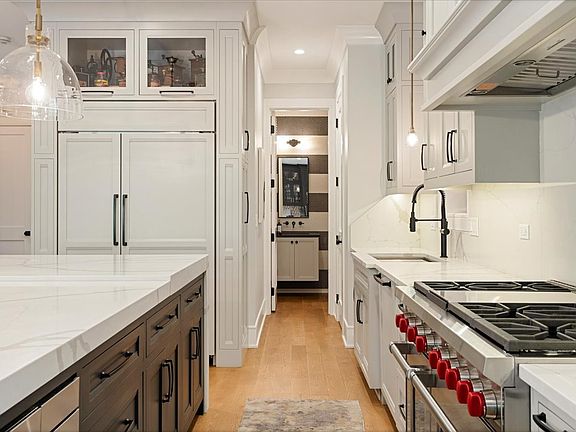 5th image of 2207 N Orchard St #1