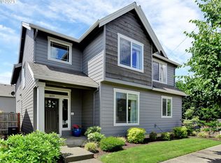 19727 Leland Rd, Oregon City, OR 97045