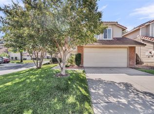1105 W Victoria St, Rialto, CA 92376