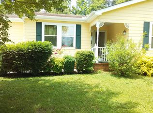 39 Ridgecrest Dr, La Fayette, GA 30728