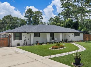 12116 Mills Ln, Houston, TX 77065