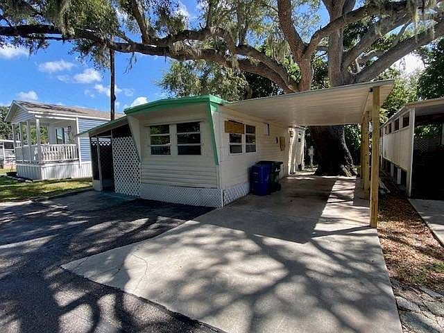 1st image of 2320 Bee Ridge Rd Lot 109A
