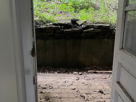 5th image of 330 Pine St #334