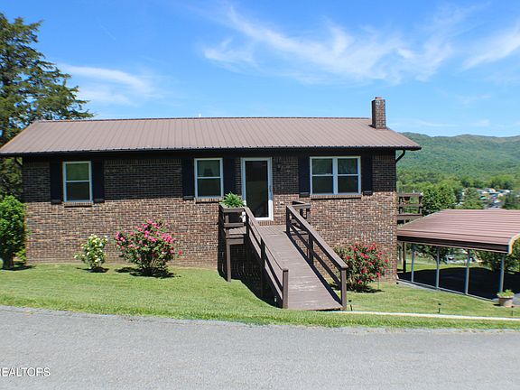 2nd image of 312 Cumberland Dr