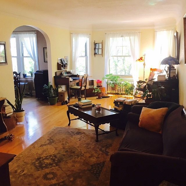 1st image of 4336 N Hermitage Ave APT 3E