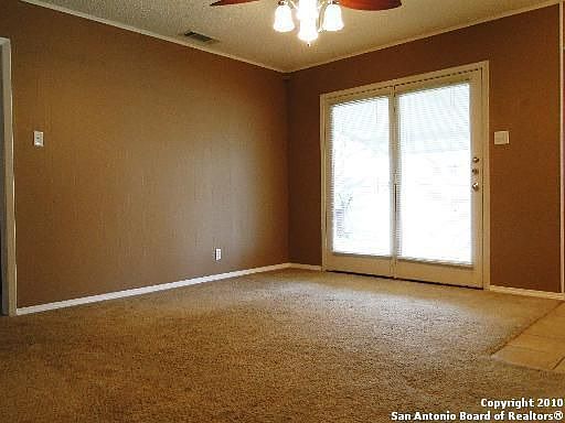 4th image of 5807 Eagle Lake Dr