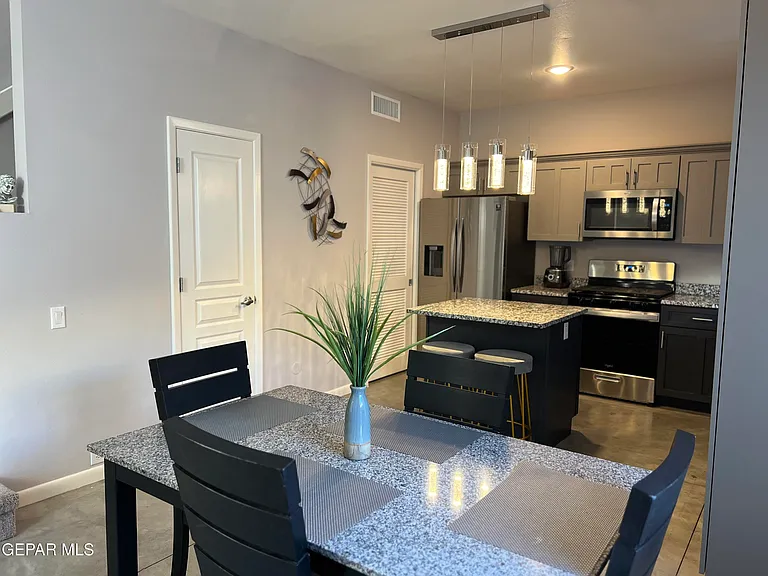 5656 Burning Tree Dr — Photo 29