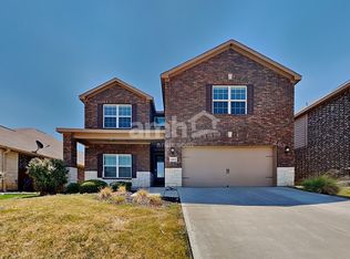 1012 Summer Stream Rd, Denton, TX 76207