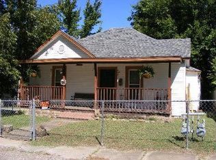 1303 Chestnut St, Van Buren, AR 72956