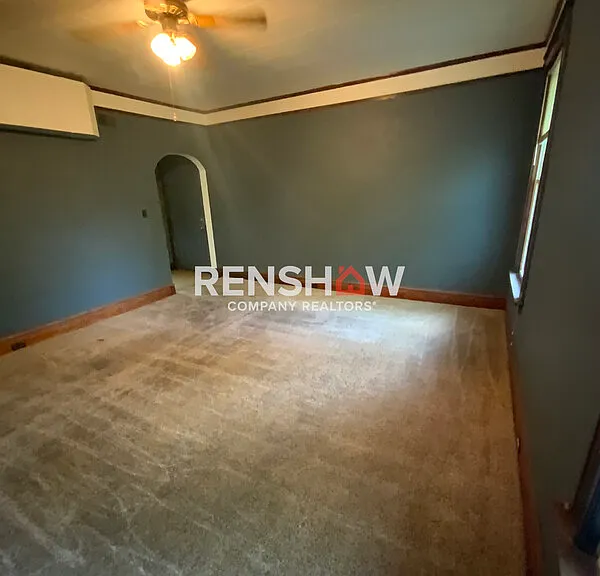 704 Finley St #4 — Photo 5