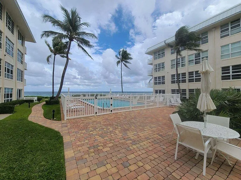 3851 N Ocean Blvd #409 — Photo 27