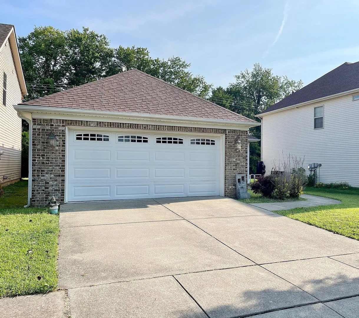 3 Bedroom Ranch in Coventry! — Photo 1