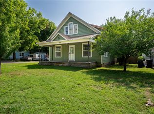 803 S 3rd St, Rogers, AR 72756