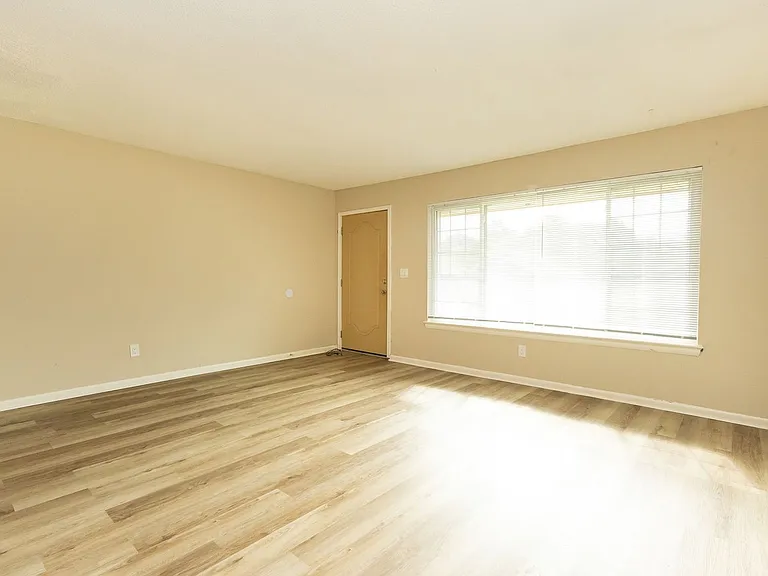 3973 Teakwood Dr #3973 — Photo 7