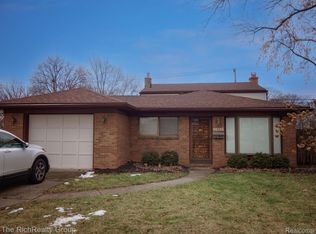 8269 Ziegler St, Taylor, MI 48180