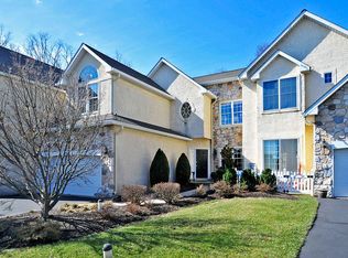334 Saint Andrews Pl, Blue Bell, PA 19422