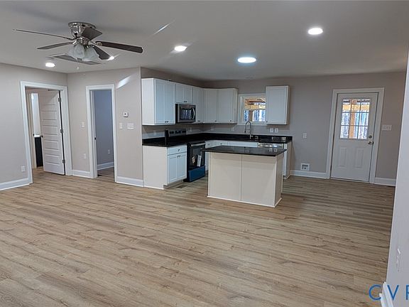 3rd image of 19201 Genito Rd