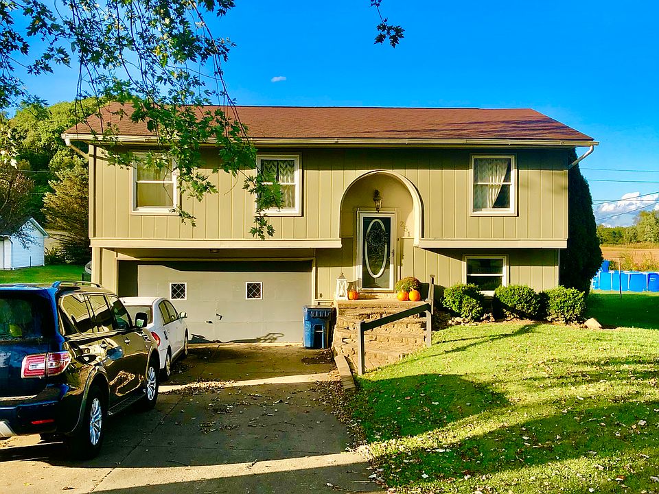 1st image of 251 SW Hammersley Dr