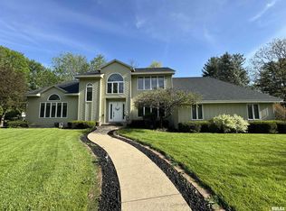 1984 Patterson Dr, Galesburg, IL