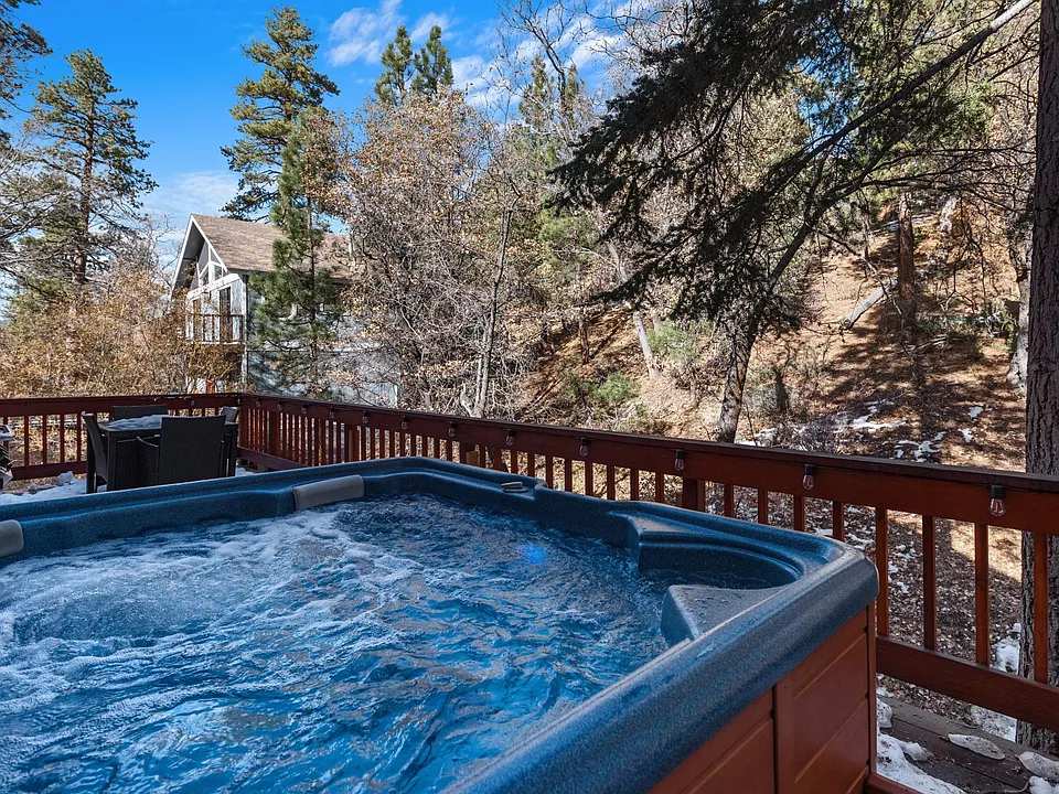 Photo of 1242 Minton Ave, Big Bear City, CA 92314