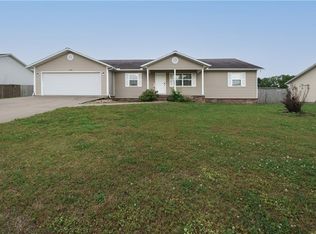 1303 Sunset Blvd, Berryville, AR 72616
