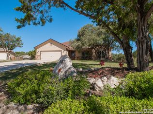 587 Kindersley St, Canyon Lake, TX 78133