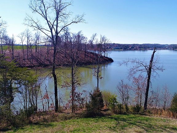 2nd image of 390 Admiral Ct Lot 161