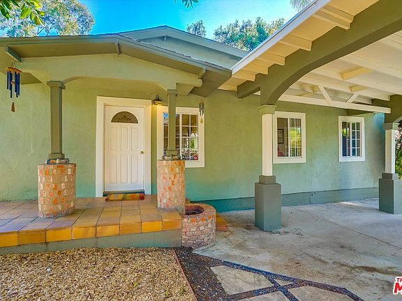 2nd image of 1854 El Sereno Ave