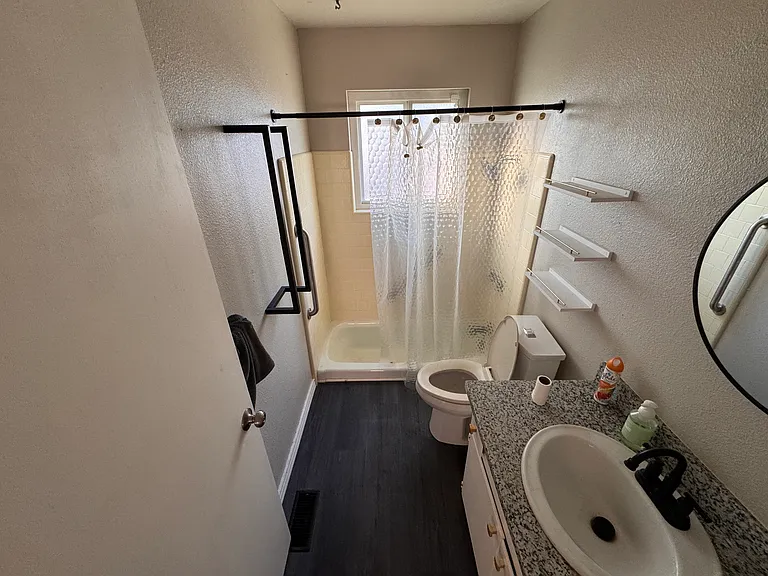 8118 Colonial Dr — Photo 15