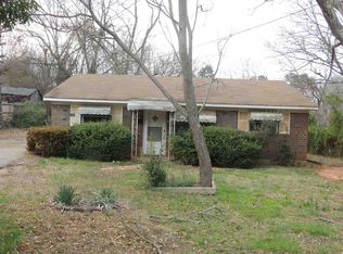 152 Gypsy St, Forest City, NC 28043