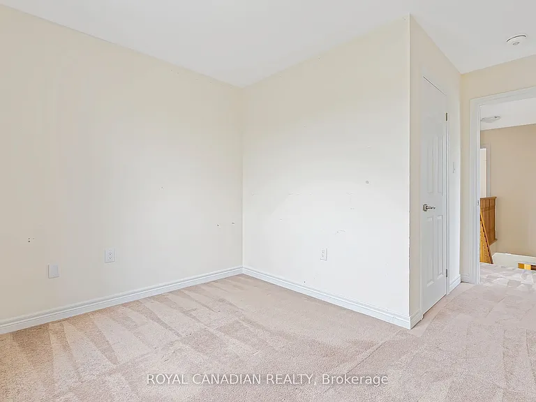 756 Linden Dr — Photo 16