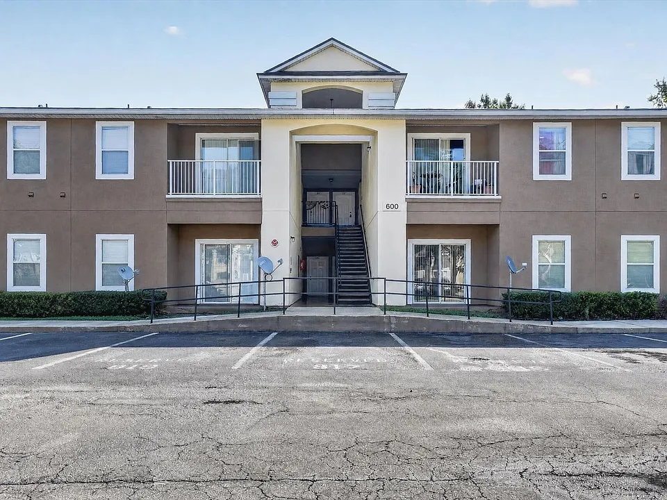 7920 Merrill Rd #1612